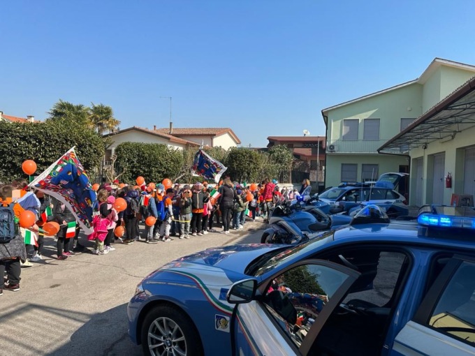 Giornata della Legalità, la marcia dei piccoli alunni della Santa Capitanio di Piove di Sacco