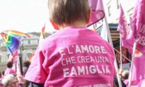 Il sindaco di Padova si ribella: "Continuerò a registrare i figli delle coppie gay"
