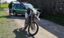 Fanno motocross ma nel Parco dei Colli Euganei: immediata la sanzione