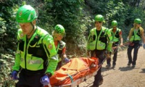 Infortunio sul Monte Grande, 77enne padovano ruzzola dalla sterrata e si ferisce