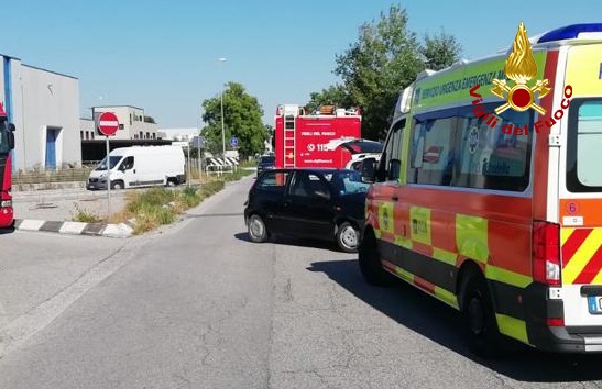 Grave incidente tra due auto in via Luparense a Cittadella
