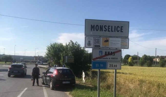 C’è la “Giostra della Rocca” a Monselice: i ladri ne approfittano per tentare il furto in casa
