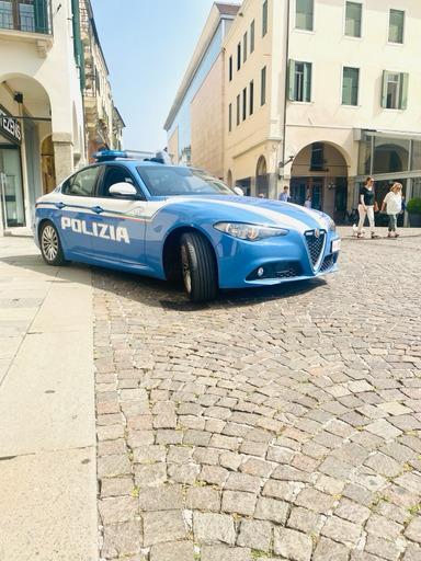 Finita la pena il pluripregiudicato è libero, ma la questura l’ha già “piazzato” al centro per il rimpatrio