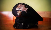 30enne "sospetto" in stazione fermato dai Carabinieri: dalle tasche spuntano droga e soldi