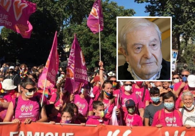 La Corte Costituzionale striglia il Parlamento: bisogna legiferare su famiglie arcobaleno e fine vita