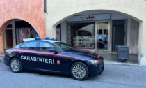 Fa il panico in centro a Cittadella: scippa un borsello e poi ruba 400 euro dalla cassa di una libreria