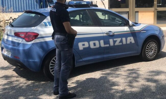 Ammonito per violenze sulla compagna, dopo un mese le frattura una costola