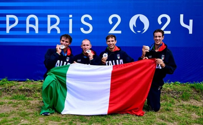 Olimpiadi Parigi 2024, il padovano Luca Chiumento conquista l’argento nel canottaggio