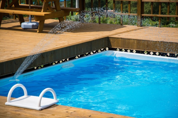 Aveva rischiato di annegare in piscina, bimbo di 7 anni si risveglia dopo una settimana