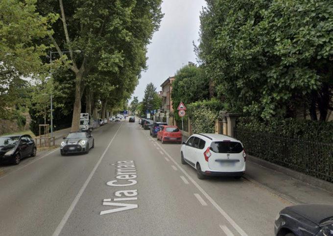 23enne picchiata senza motivo da uno sconosciuto per strada, è stato un 21enne con precedenti