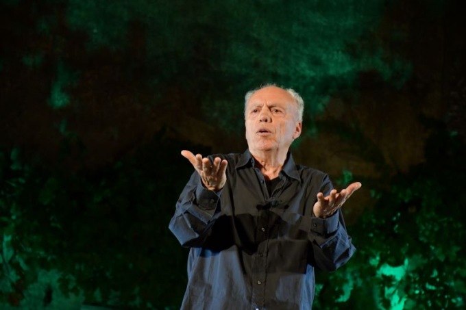 “Lu Santo Jullare Francesco” di Dario Fo e Franca Rame arriva a San Giorgio delle Pertiche interpretato da Mario Pirovano