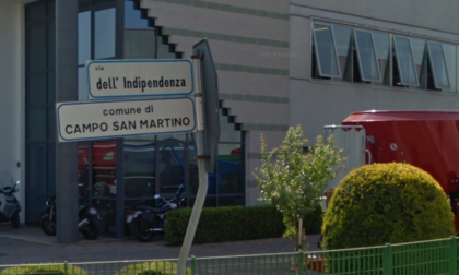 Precipita per sette metri dal tetto su cui sta lavorando, morto operaio 59enne