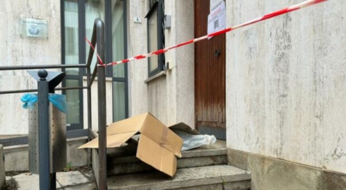 Testa di cinghiale abbandonata davanti al Comune di Monselice: individuato il responsabile