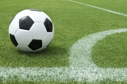 Testata al volto dell’arbitro e minacce dopo l’espulsione: cinque anni di Daspo per un 37enne