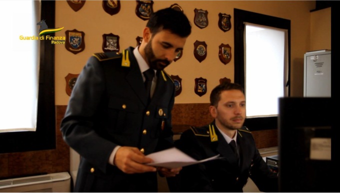 Commercio all’ingrosso di rottami, imprenditore indagato a Padova per frode fiscale da 270mila euro
