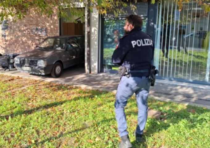 Indizi su indizi diventano prova e finalmente viene arrestato il rapinatore dell’Ufficio Postale