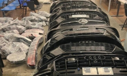 Ricettatore rubava paraurti e pezzi di auto Audi e Mercedes tra Padova e Venezia per poi venderli online