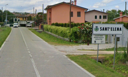 Gara notturna finisce in tragedia: ubriaco al volante travolge un 63enne in scooter