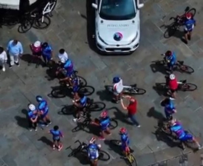 Pedalando per sensibilizzare sulle tematiche del “Parkinson”