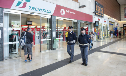 Aggressione a due agenti Polfer, denunciato 33enne