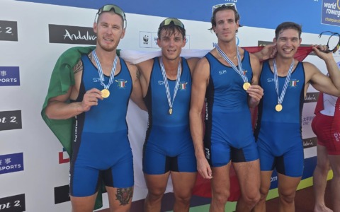 Padova sorride nel canottaggio, il nostro Luca Chiumento è campione del mondo nel quattro di coppia