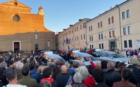 Funerale di Stato: a Padova l’ultimo saluto ai Carabinieri morti nella strage di Castel d’Azzano