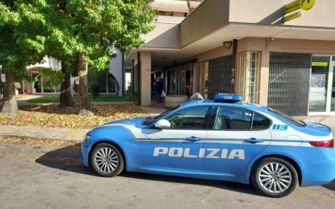 Nel bar di Mortise spaccio di eroina e cocaina, sospeso per un mese