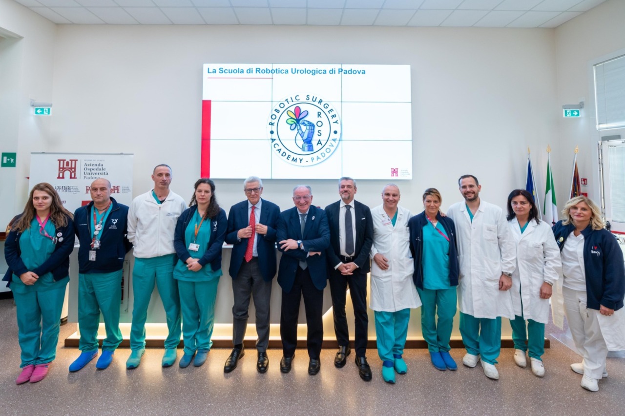 L’Urologia dell’Università di Padova si conferma tra le migliori al mondo: nasce la scuola per la chirurgia robotica “Rosa”