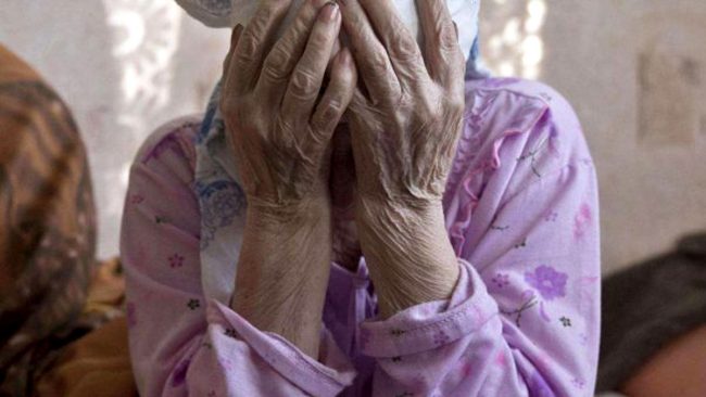 Maltrattava la mamma anziana e perseguitava anche la sorella, un incubo che andava avanti dal 2023