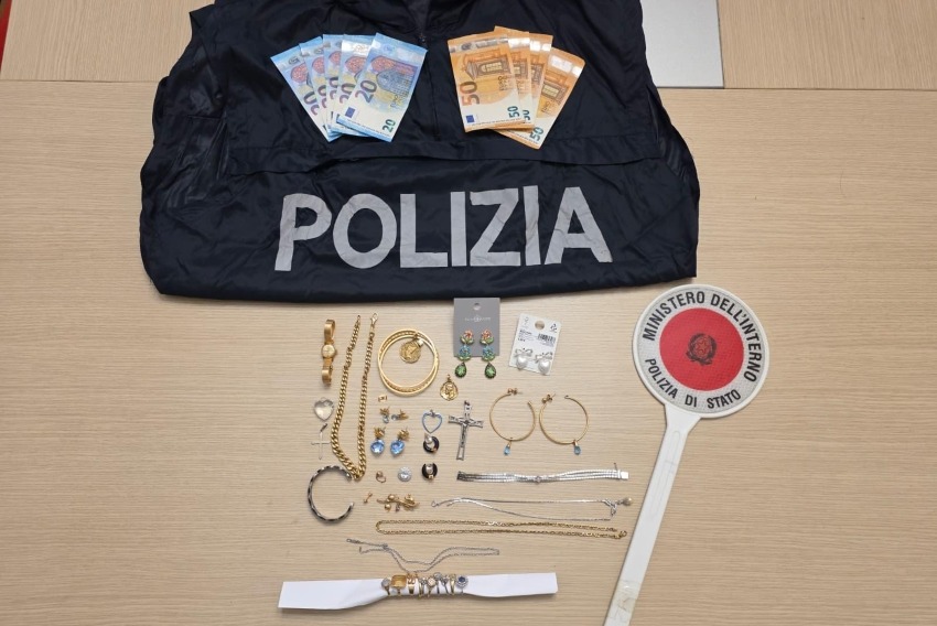 74enne truffata da un finto maresciallo, rubati gioielli per 25mila euro