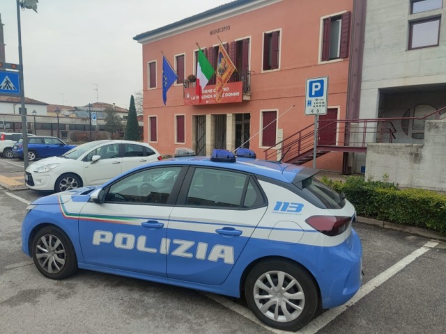 Controlli straordinari a Cadoneghe: la Polizia identifica oltre 50 persone e ispeziona i locali