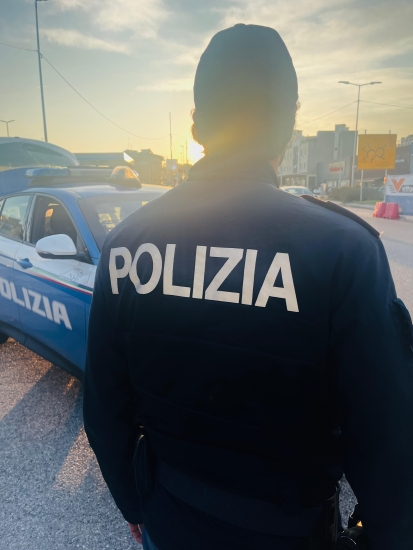 Denunciati tre minorenni per furto, danneggiamenti e per omissione di soccorso