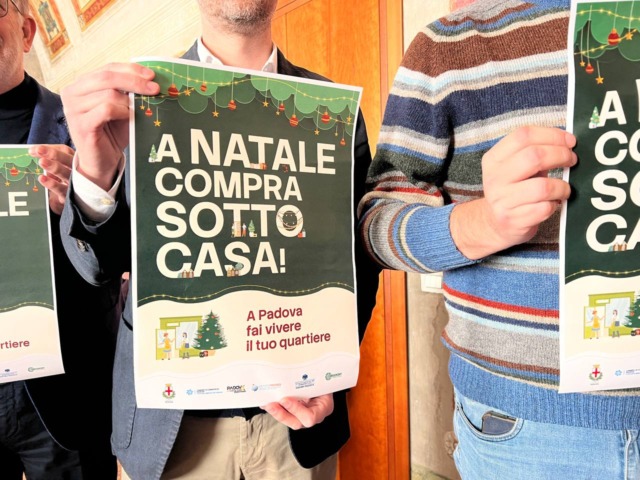Il valore degli acquisti nei negozi di vicinato: a Padova la campagna “A Natale compra sotto casa”