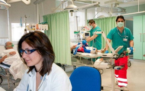 Paziente violento al Pronto Soccorso di Abano Terme durante la notte di Capodanno