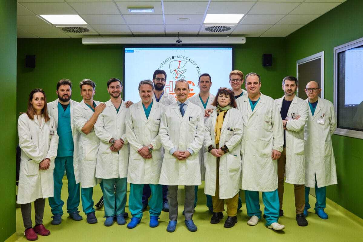 Primo trapianto di fegato robotico a Padova, intervento storico senza incisioni invasive
