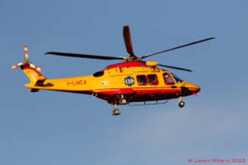 Cade dall’impalcatura: grave un artigiano 69enne