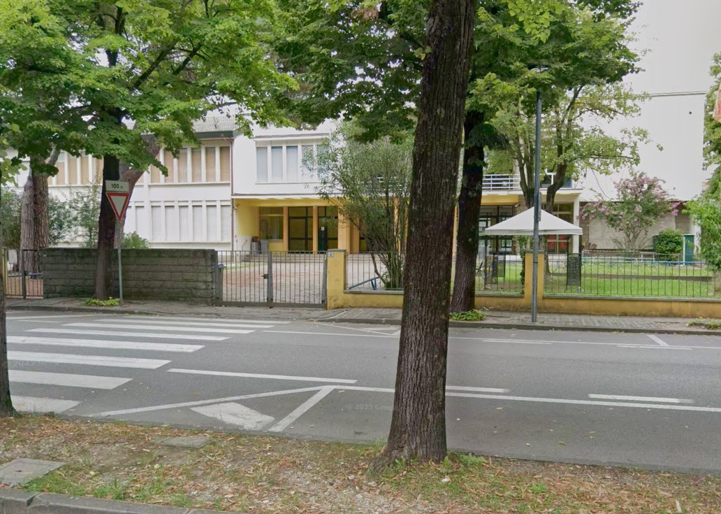 12enne spruzza spray urticante a scuola: una decina di studenti intossicati