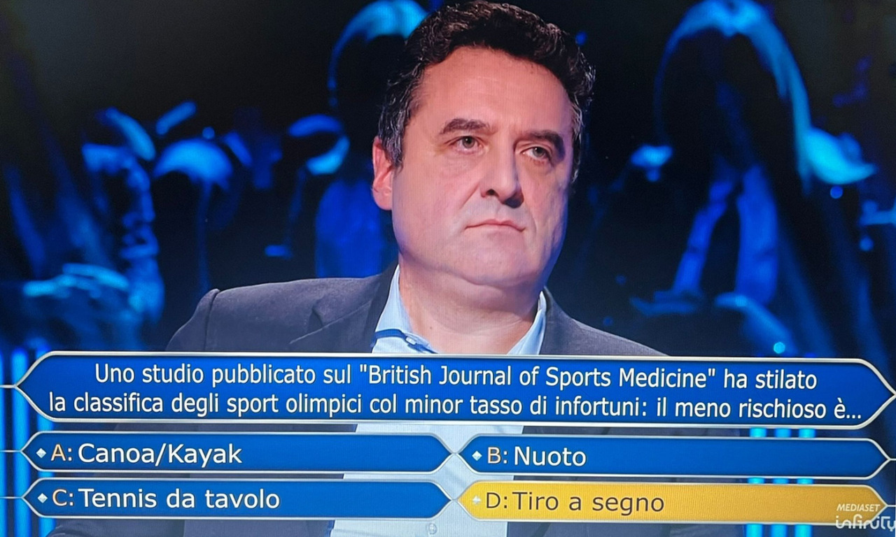 Giulio da Padova a “Chi vuol essere milionario? Il Torneo”: accidenti al tiro a segno…