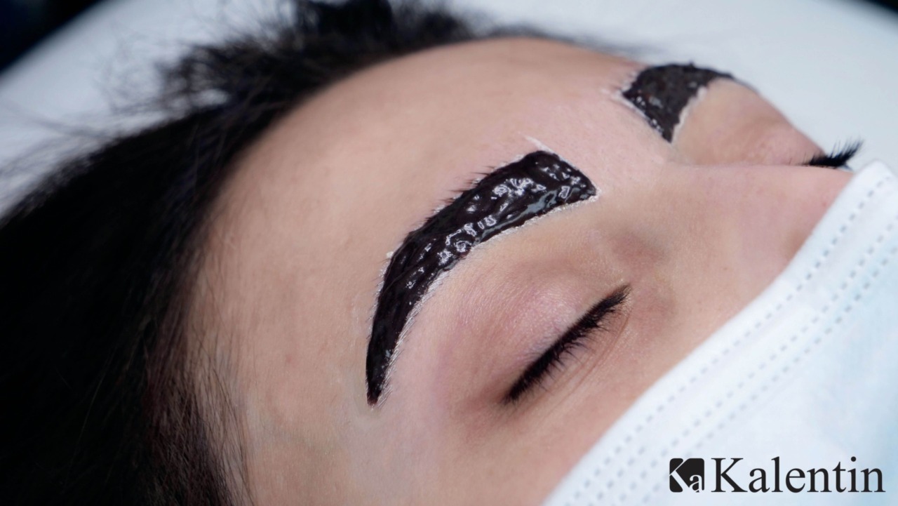 Sopracciglia tintura vegana e clean beauty: una scelta consapevole