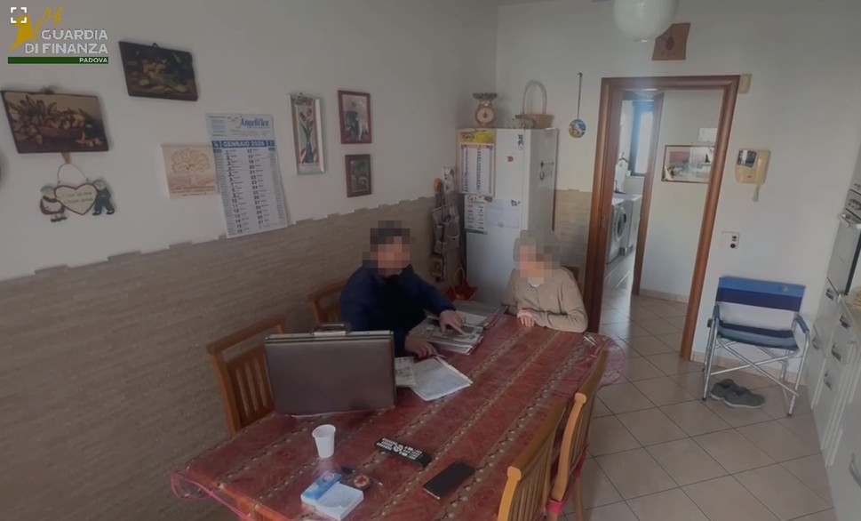 Da Padova al resto d’Italia: smantellata organizzazione che ha truffato 1.200 anziani