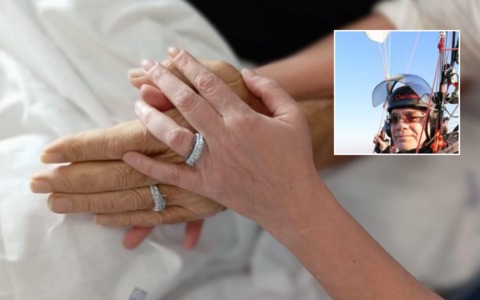 Si sposa in ospedale a Padova prima di morire: la madre realizza le fedi all’uncinetto