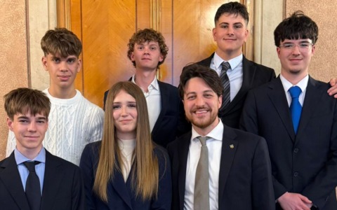 Il presidente Stefani incontra a Venezia i sei giovani padovani che erano rimasti bloccati a Dubai